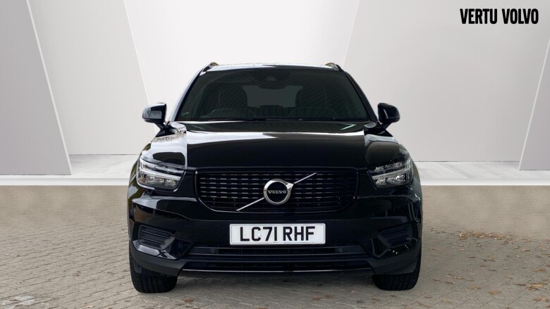Volvo Xc40 2.0 B4P R DESIGN 5dr Auto Petrol Estate